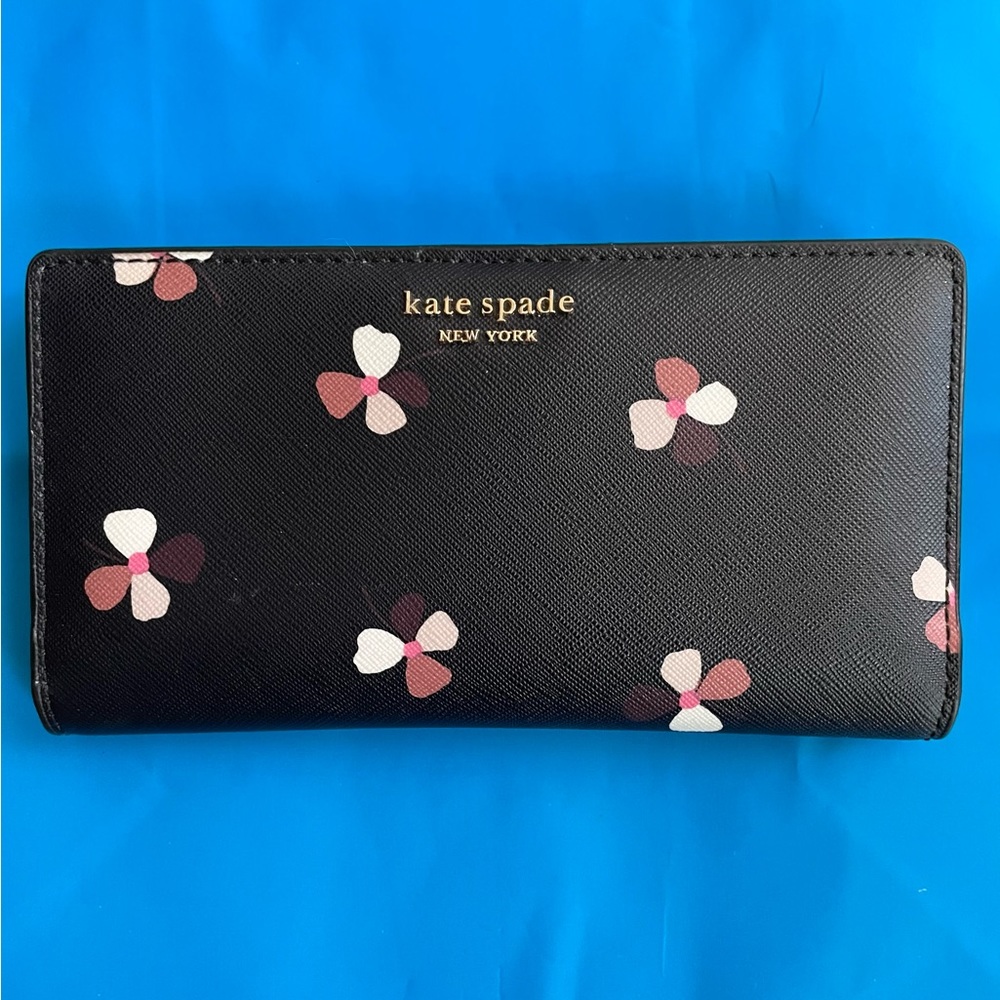 Kate Spade Flower Wallet